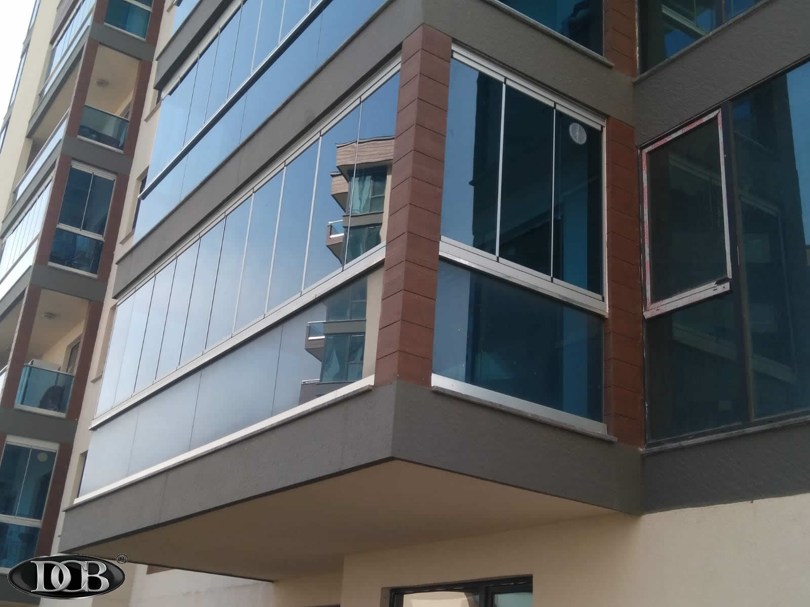 DEKOR CAM BALKON SİSTEMLERİ